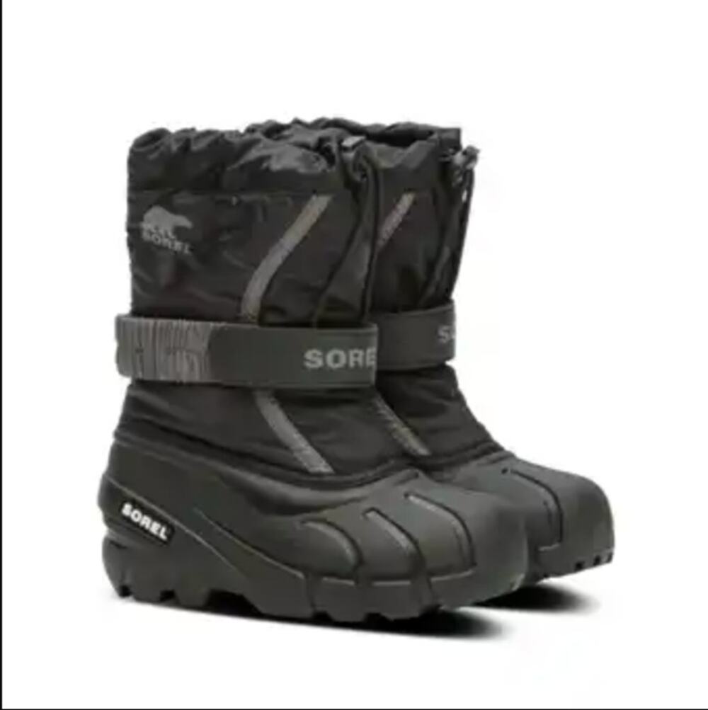 NWT Sorel Kids' Flurry water resistant black snow boots US 8